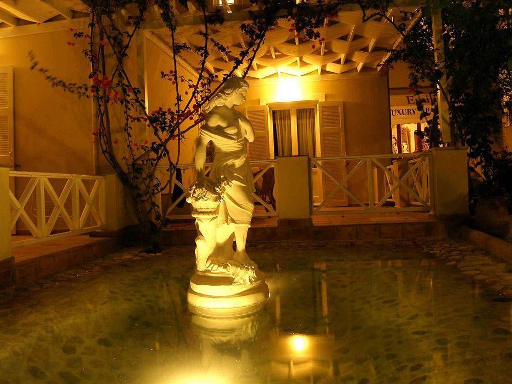 Emilia Luxury Apartments Megas Gialos - Nites Exterior photo